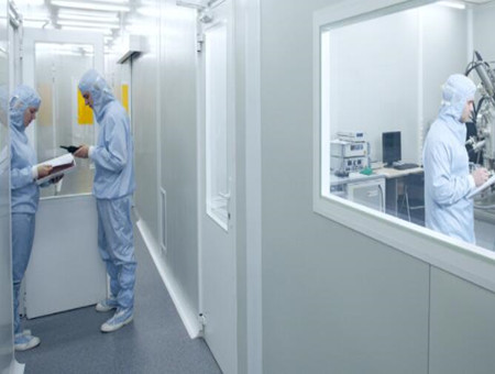 חדרי נקי ESD – בקרה סטטית למכשירים רפואיים & מדעי החיים PDF מ- Simco-Ion